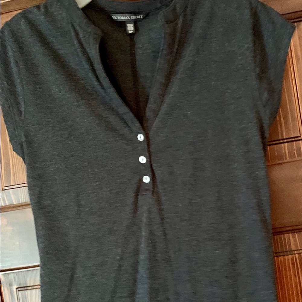 Women’s T-shirt